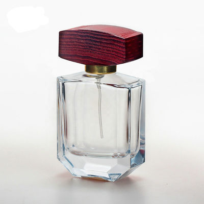 50ml καθαρίστε το μπουκάλι αρώματος γυαλιού με τα ξύλινα καλύμματα ψεκασμού ΚΑΠ και αντλιών collarwith